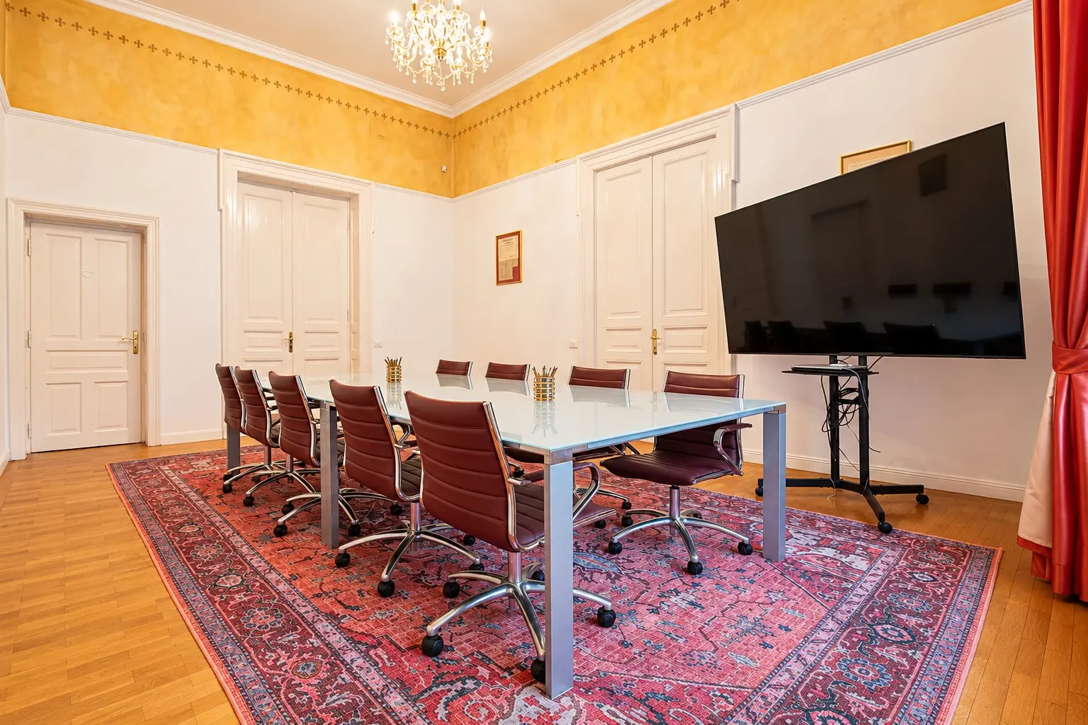 Elegant Classic-Modern Conference Room